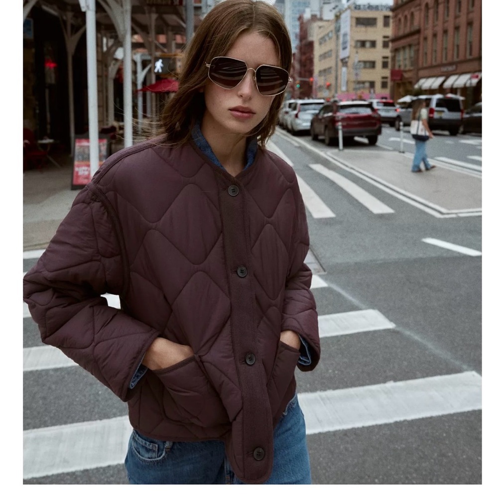 Zara Deep Burgundy Quilted Puffer Jacket like new never worn. Sold out on Zara!